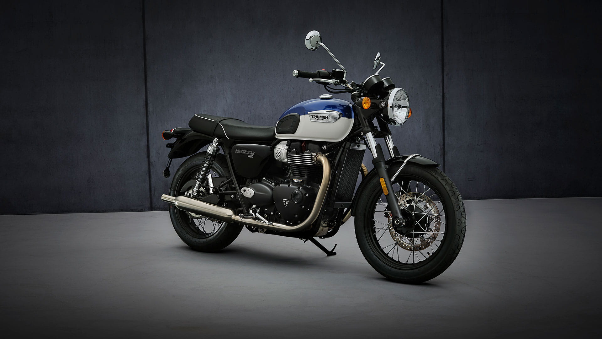 Triumph t100 black sales 2021